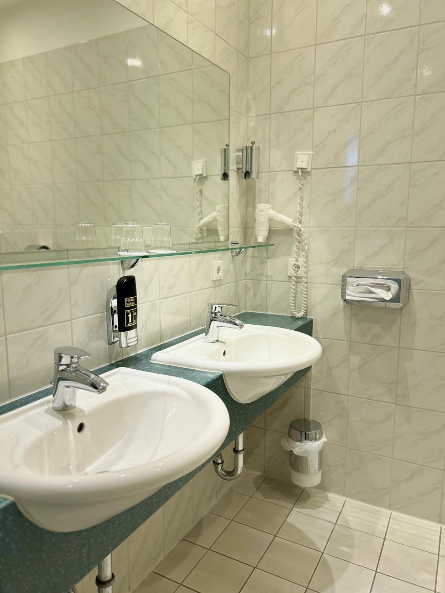 Sure Hotel By Best Western Wilhelmshaven City Вилхелмсхафен Екстериор снимка